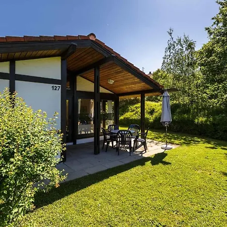 Dom wakacyjny Ferienwohnpark Satteldachhaus Typ 10 Sds 127 *